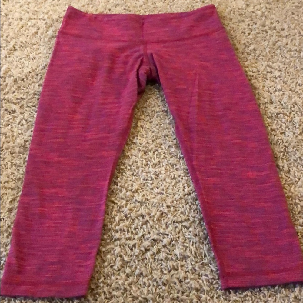 Lulu cropped leggings